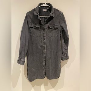 Levi’s black denim dress - medium